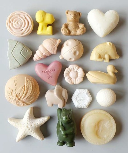 Savon produit avec la mouleuse <br />CONDOR